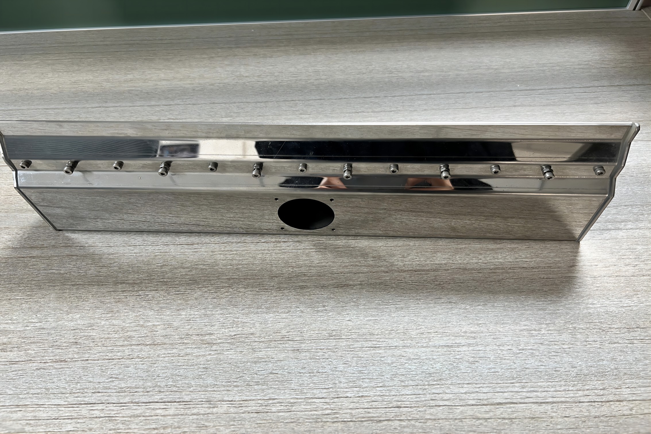 Warum Luftmesser für eine hochpräzierende LCD-Glasreinigung von entscheidender Bedeutung sind