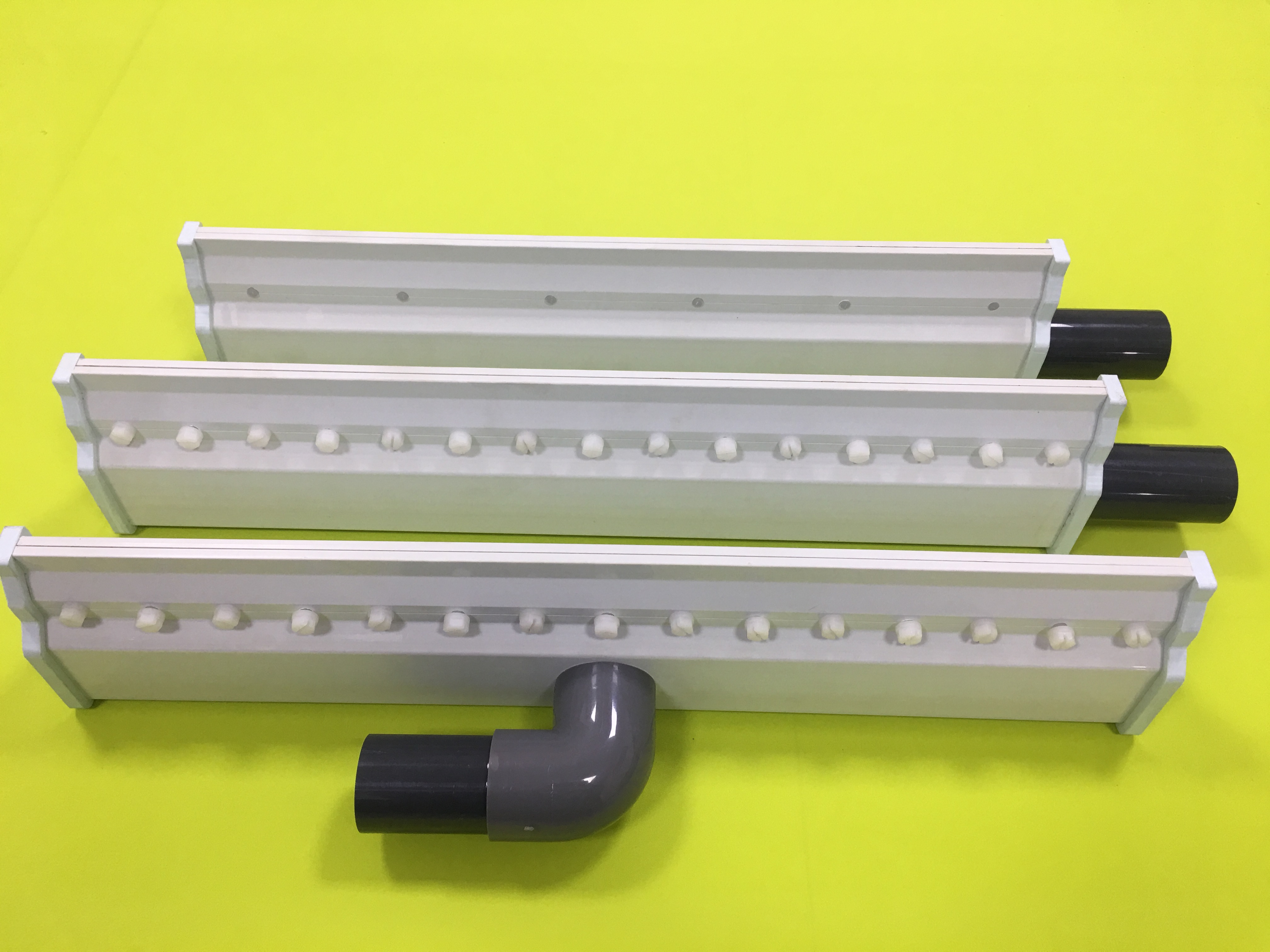 Do you know what are the main materials of air knives?