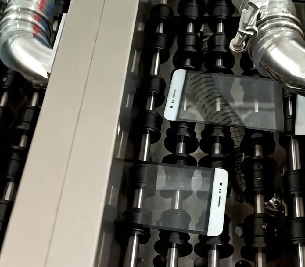 Why Water Spots Happen Even When the Air Knife Is Running